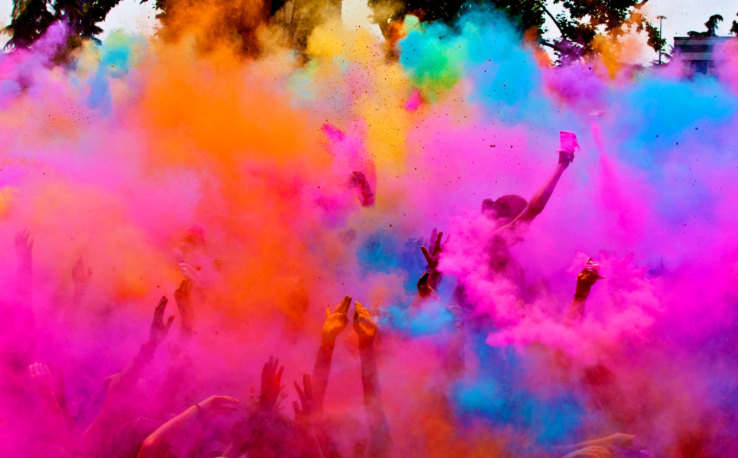 "HOLI Festival der Farben" / Hafen Linz » CREATIVE AUSTRIA